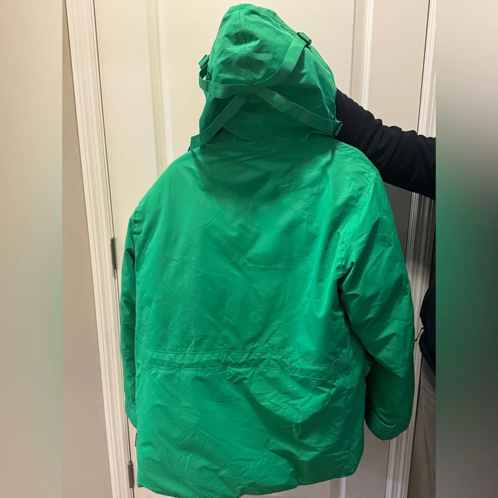 STONE ISLAND
Ripstop Gore-tex Tech Down Jacket In Green - Picture 7 of 8